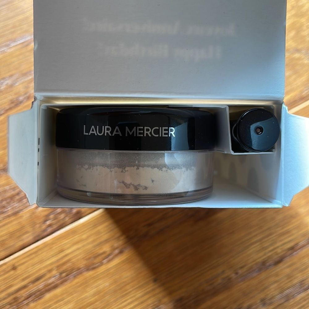 Laura Mercier bundle - Picture 5 of 5
